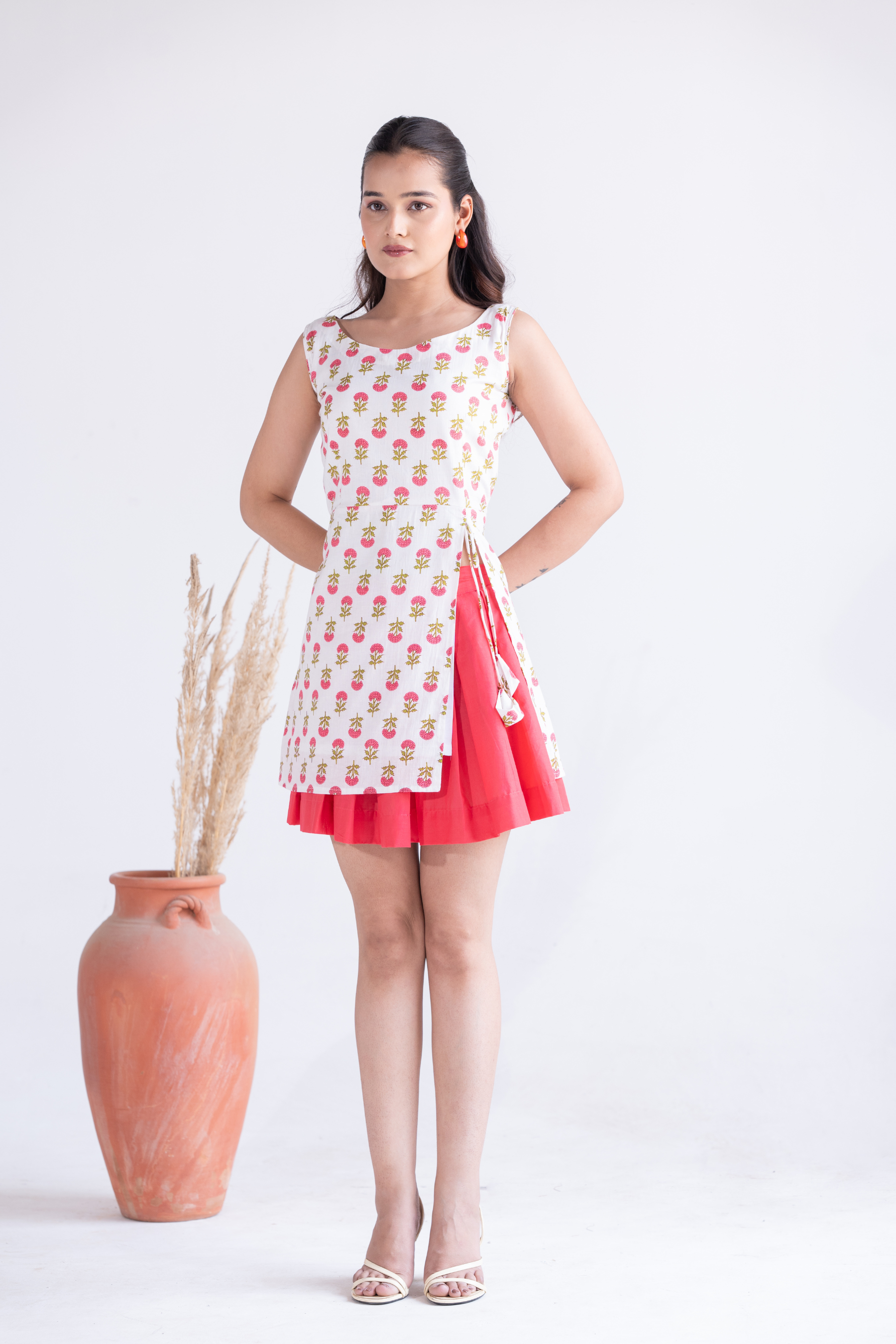 Gulabi Sarang (गुलाबी 사랑)