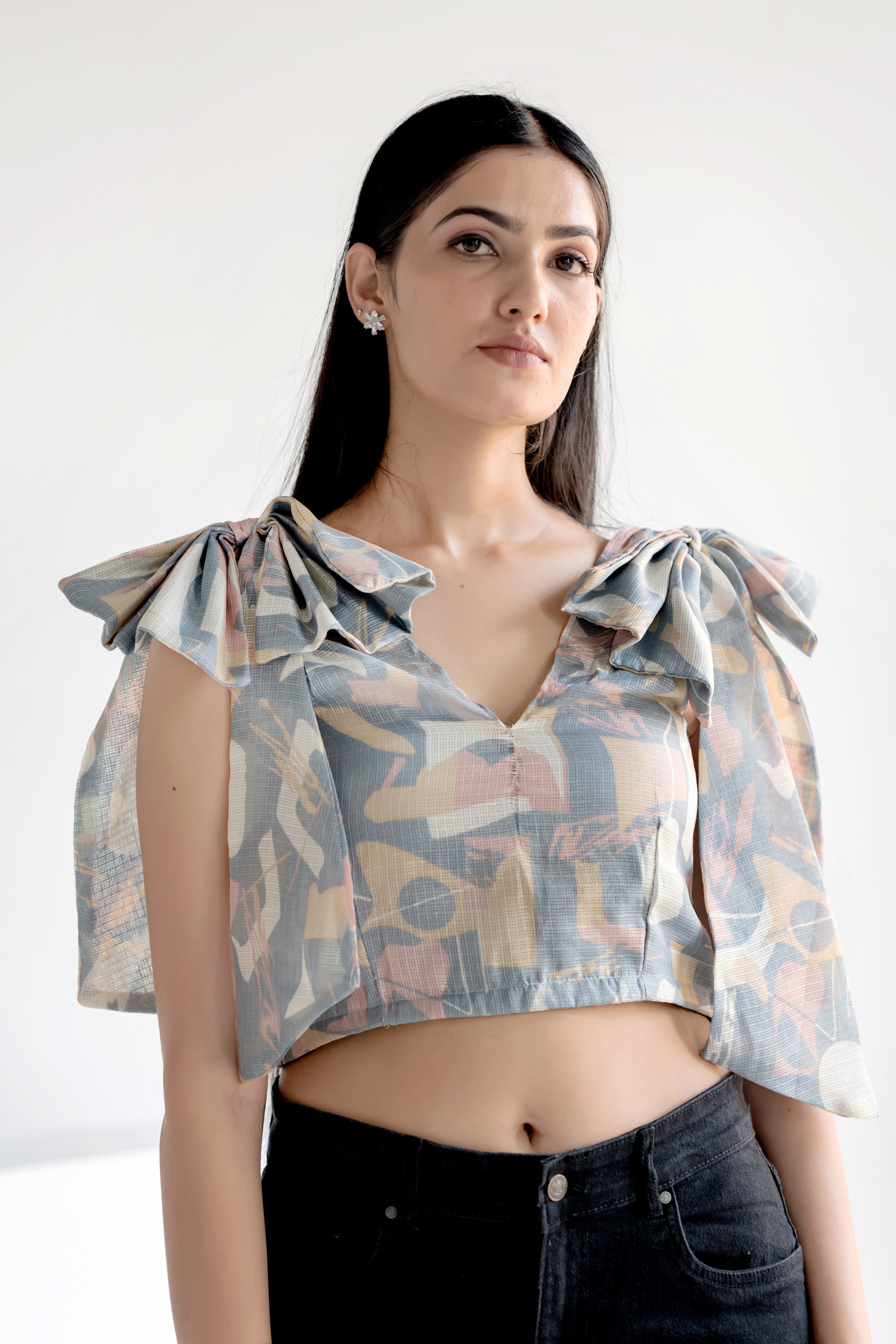 Chitrapatra-Hwa (चित्रपत्र • 화)